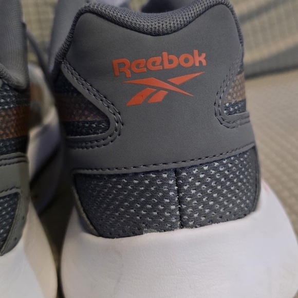 Reebok Gray and Orange Athletic Shoes main image 15